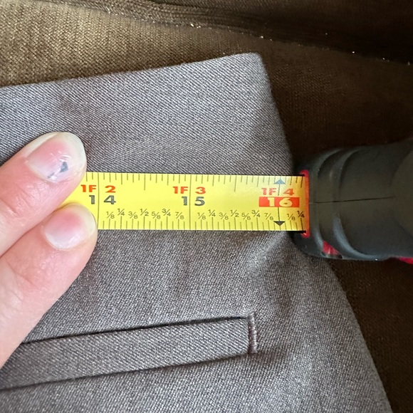 Liz Claiborne Audra Low Rise Waist Brown Straight Leg Dress Pants Sz 8P Pleated - Picture 14 of 15